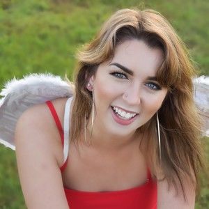 Meet your Posher, Kaylin